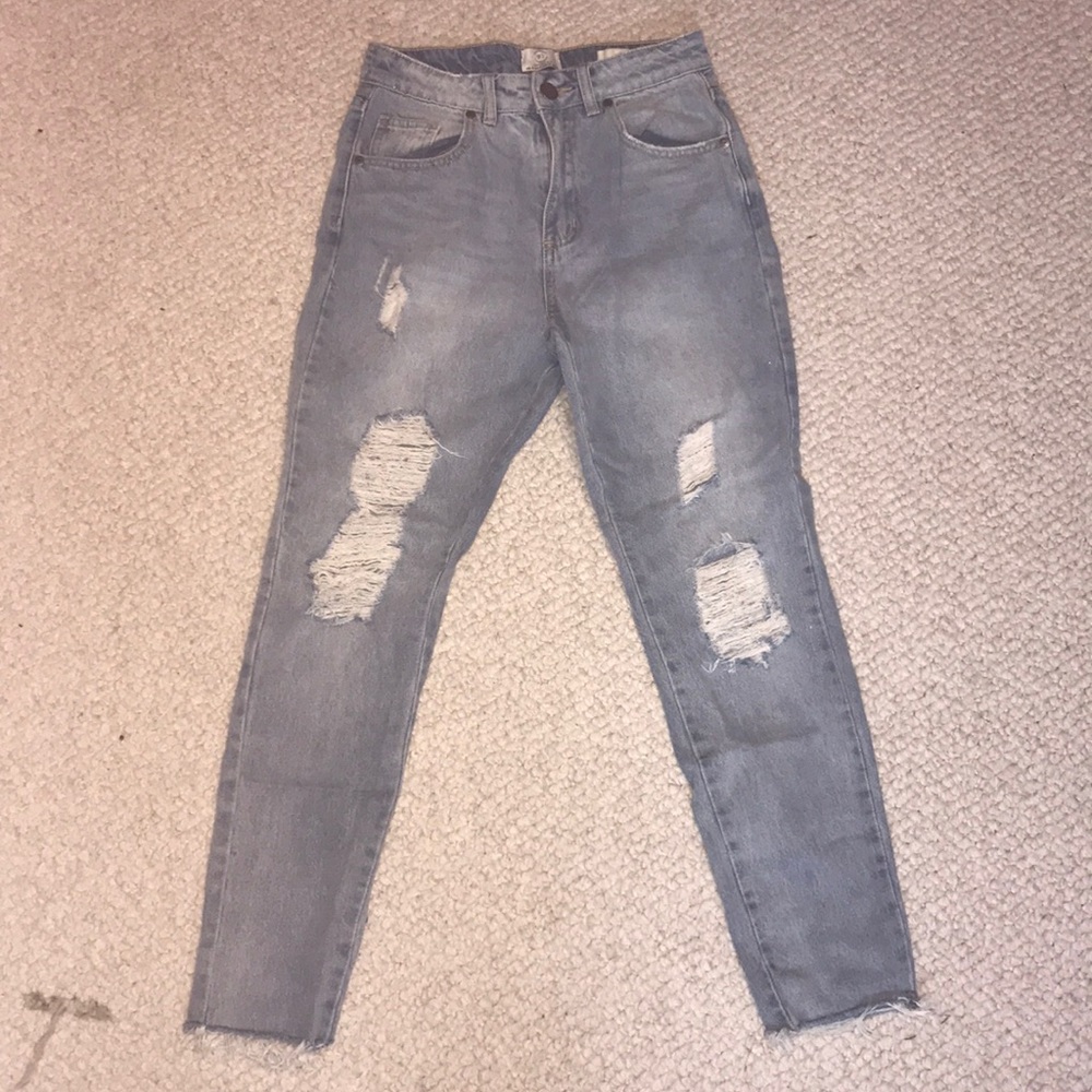 Cotton on high 90s jeans size 4